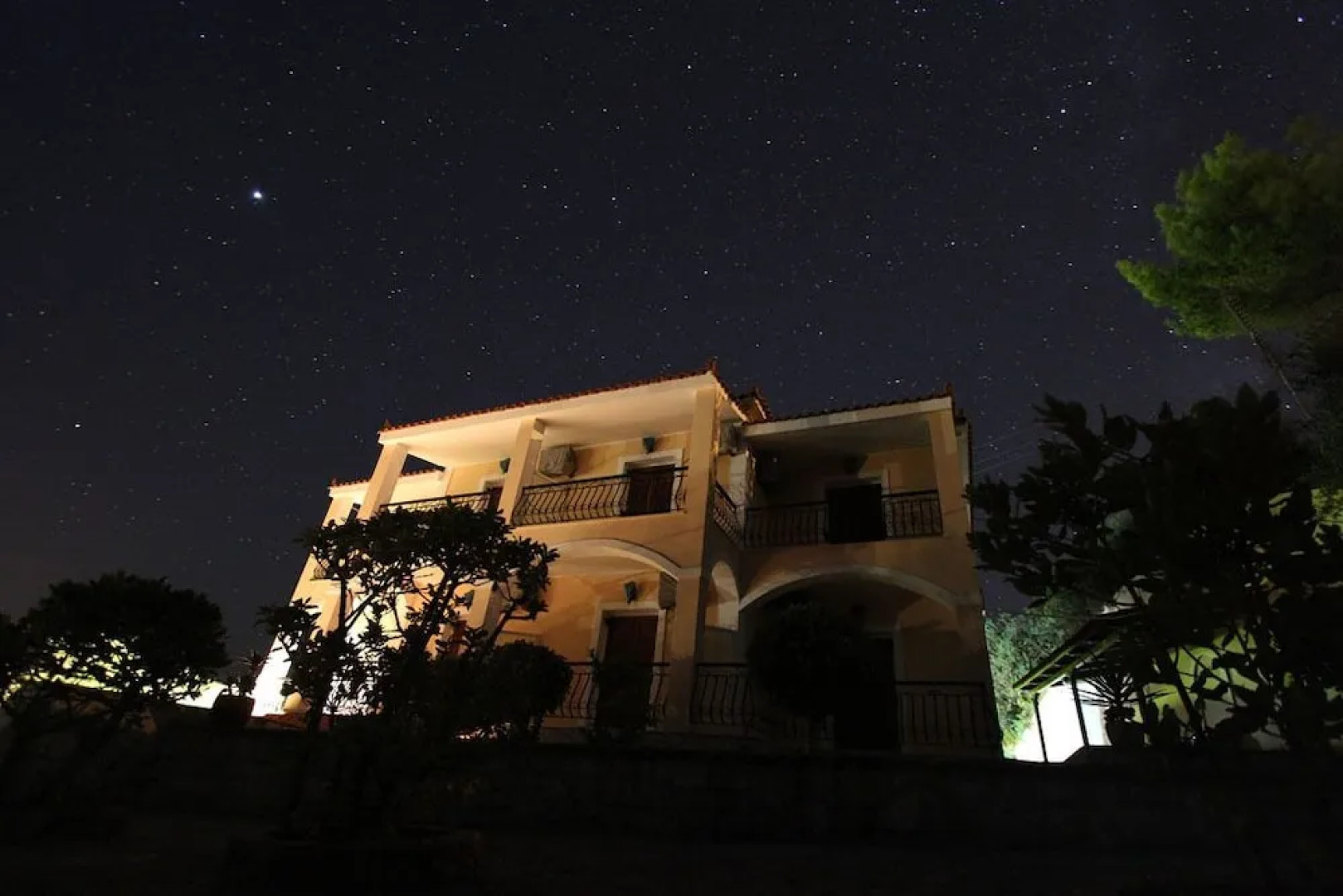 Villa Contessa Deluxe Apartments