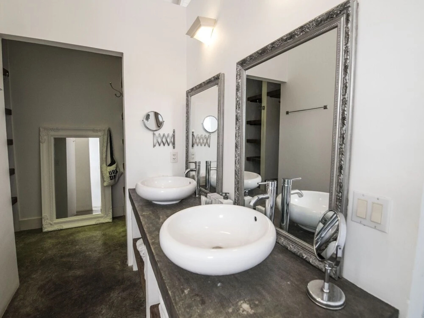 Modern Apartment in Pietermaai Near Sea