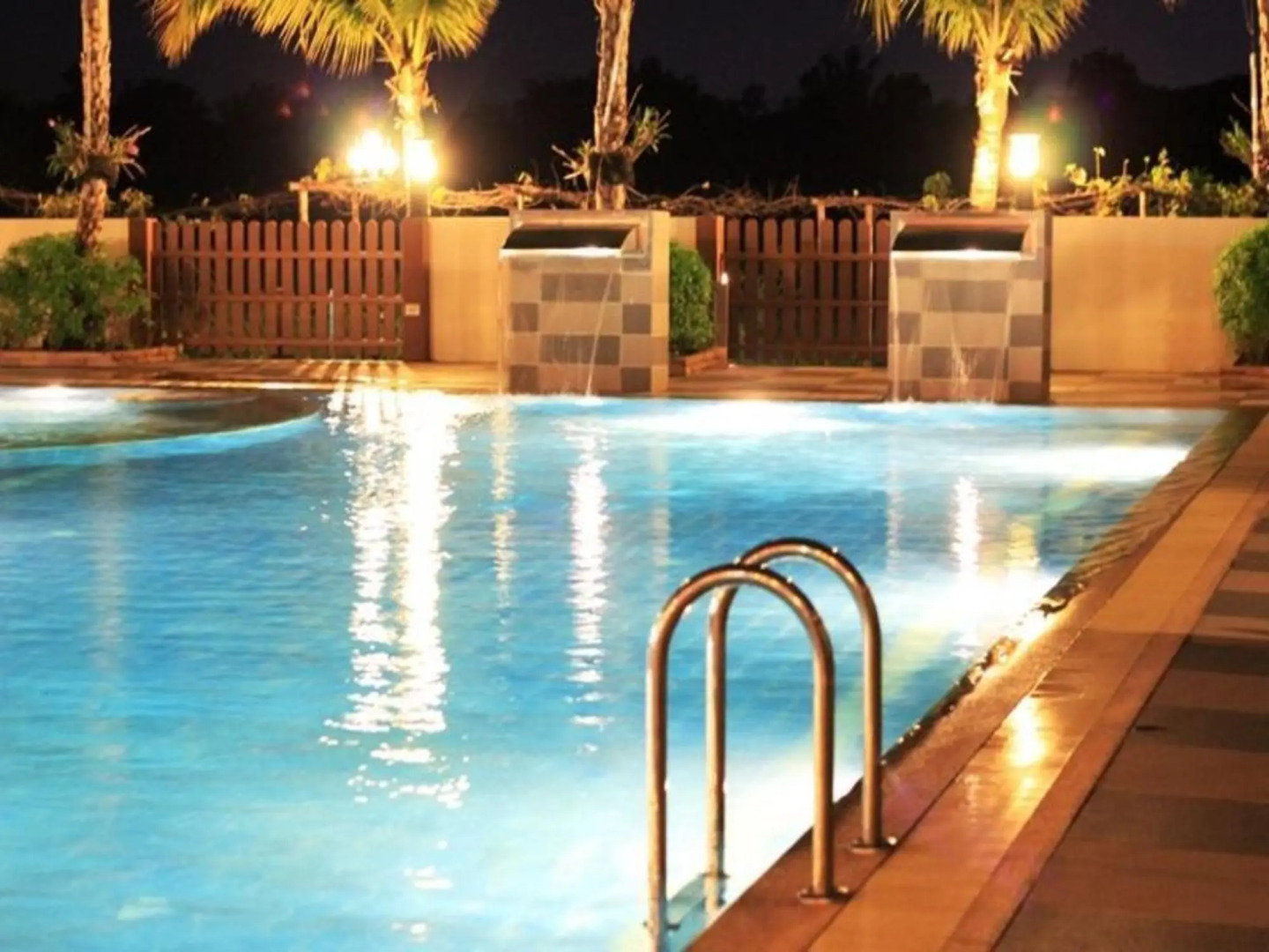 Bansuan Chomdao Resort