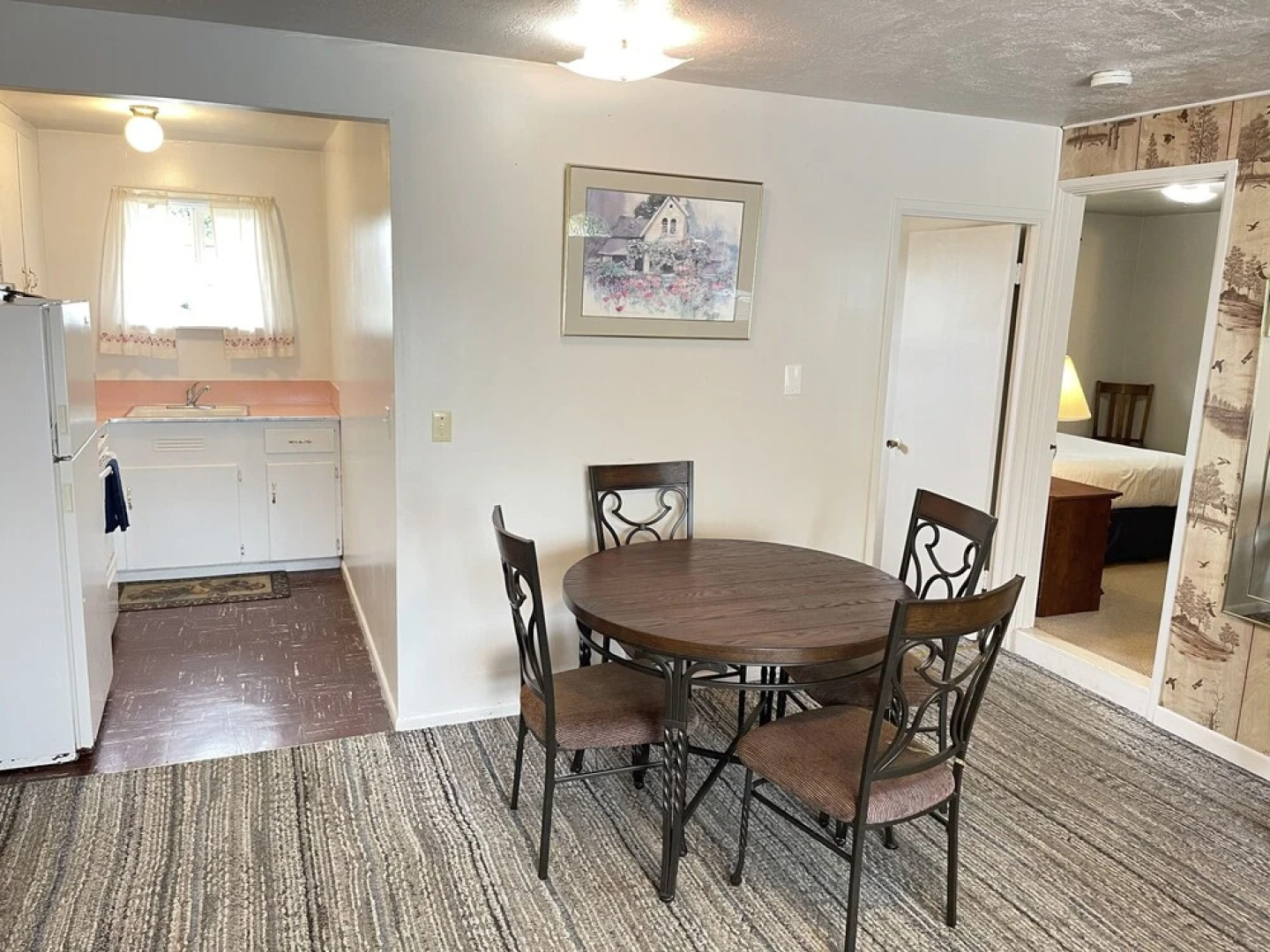 Pacific Motel and RV Park