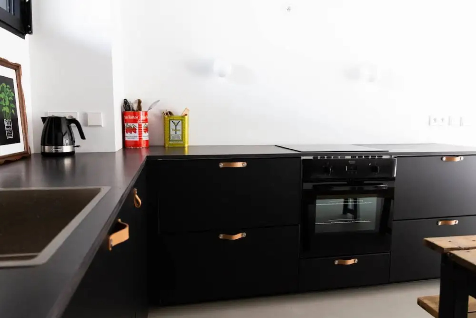 Loft With 4 Bedrooms, Terrace, Very Close to Paris