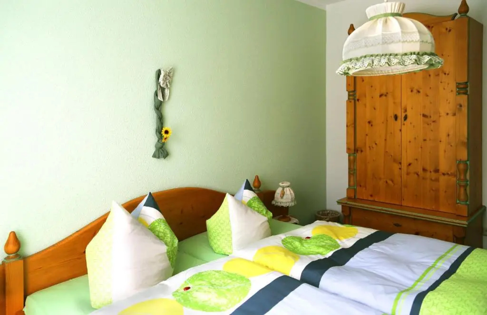 Gaststätte & Pension Waldquell