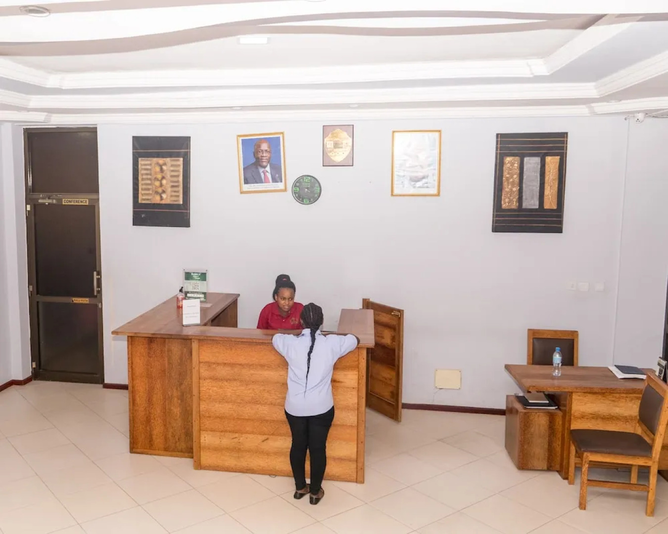 The Grand Villa Hotel