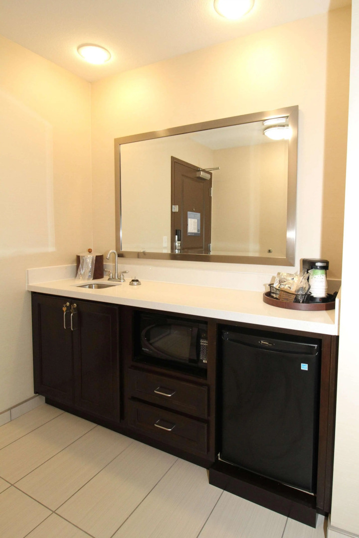 Hampton Inn and Suites Sandusky Milan