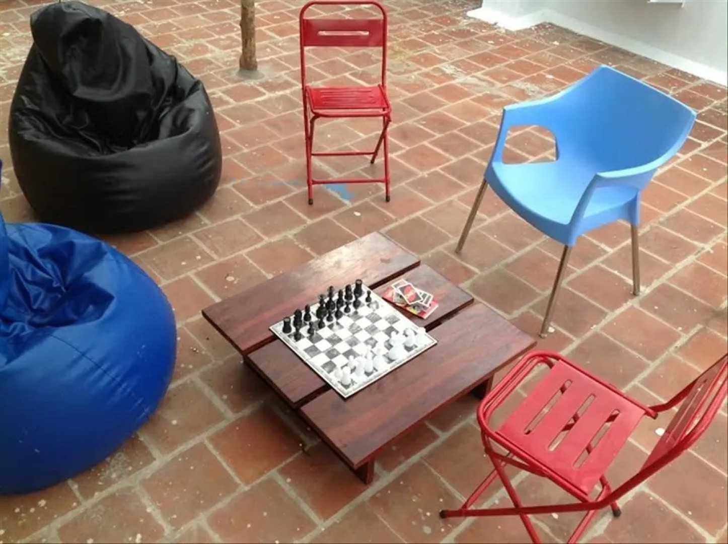 Vedanta Wake up Arapalayam Bus Stand