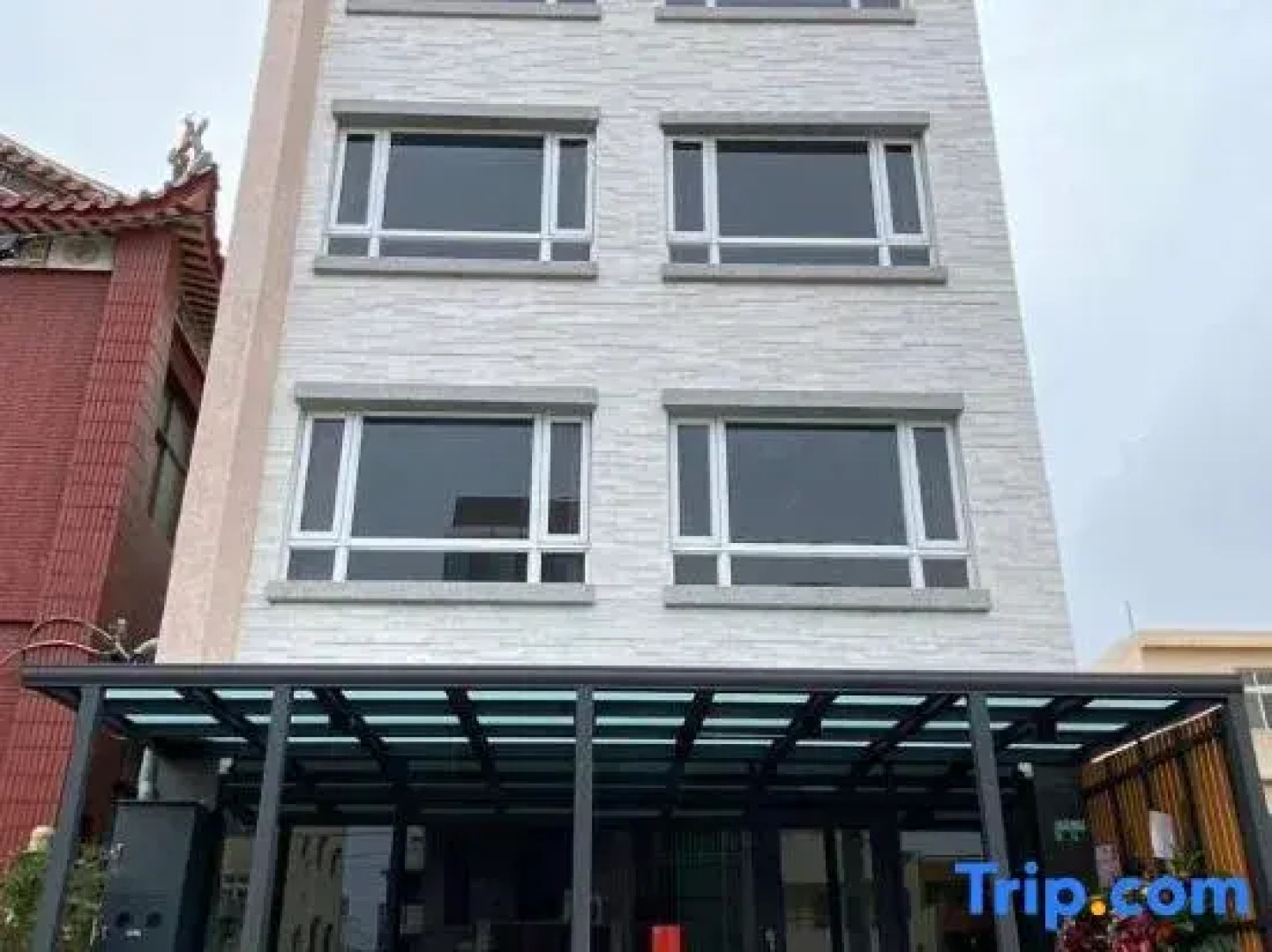 Budai Sun Never Sets B&B