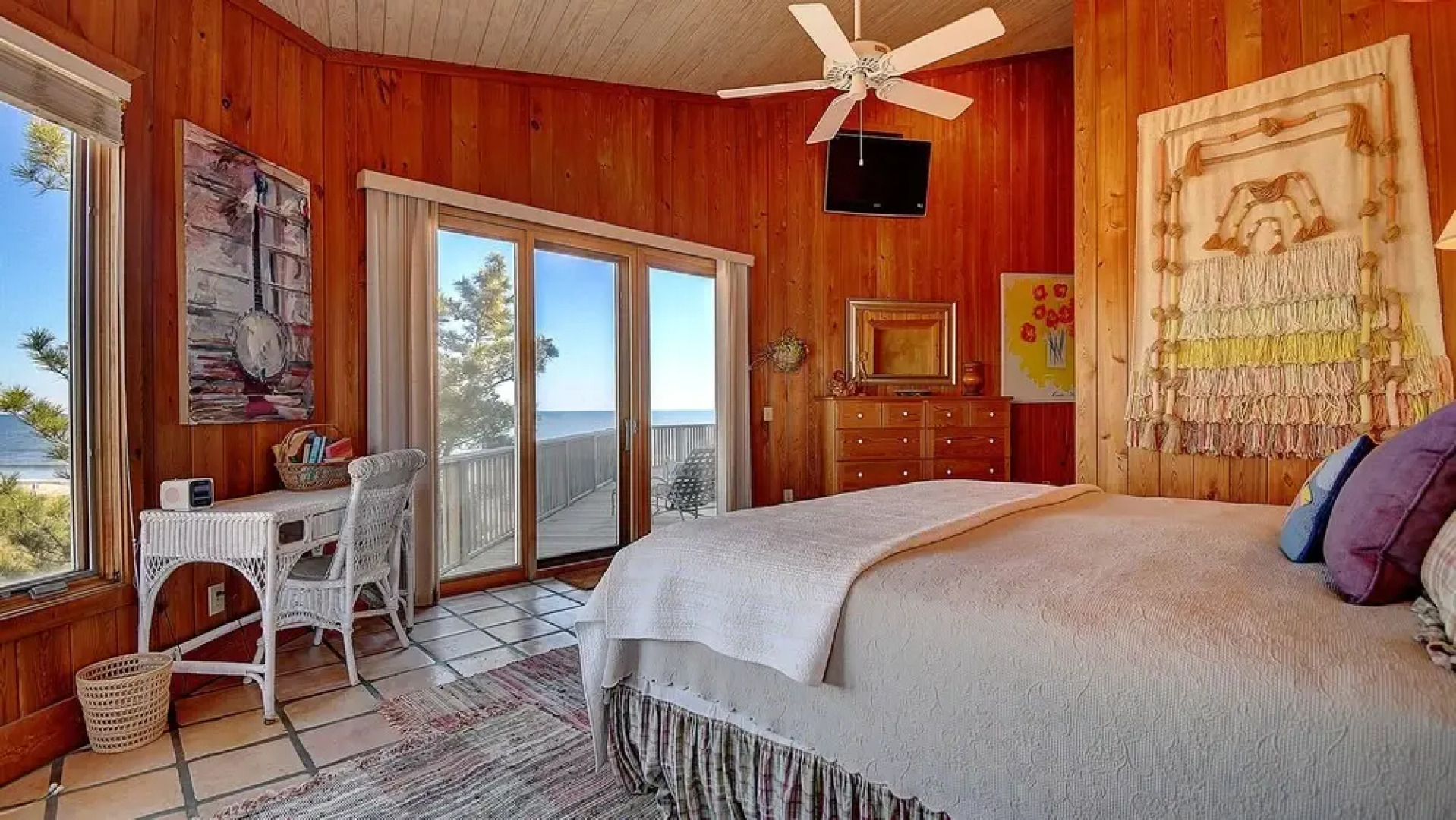 Sea Castle by Peace Vacations