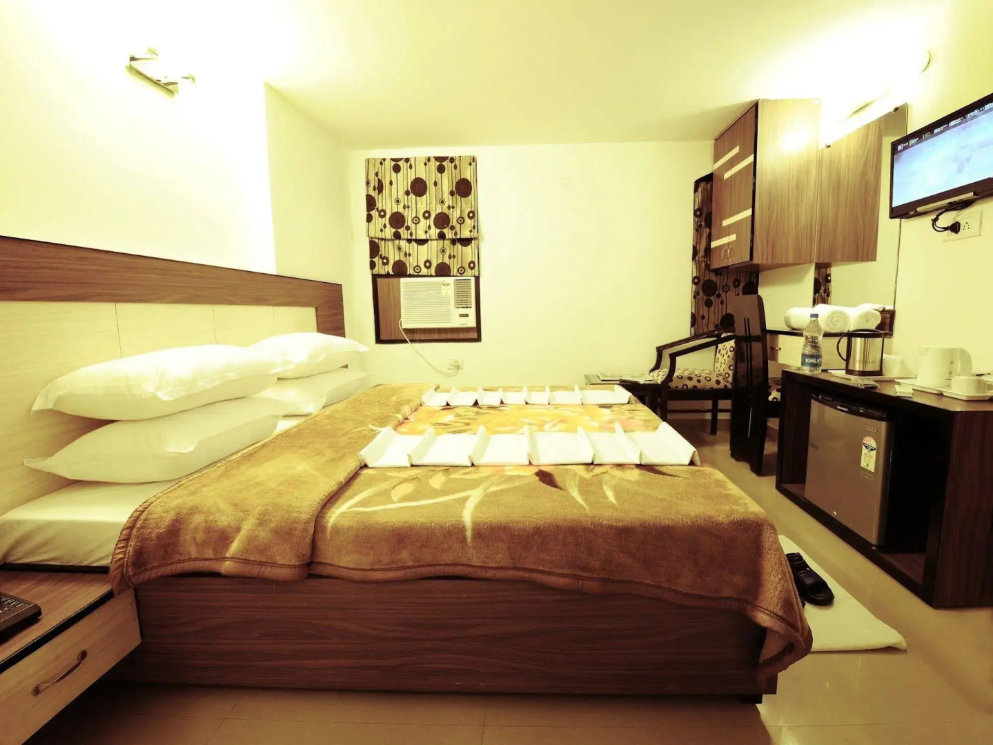 Hotel HKJ Residency
