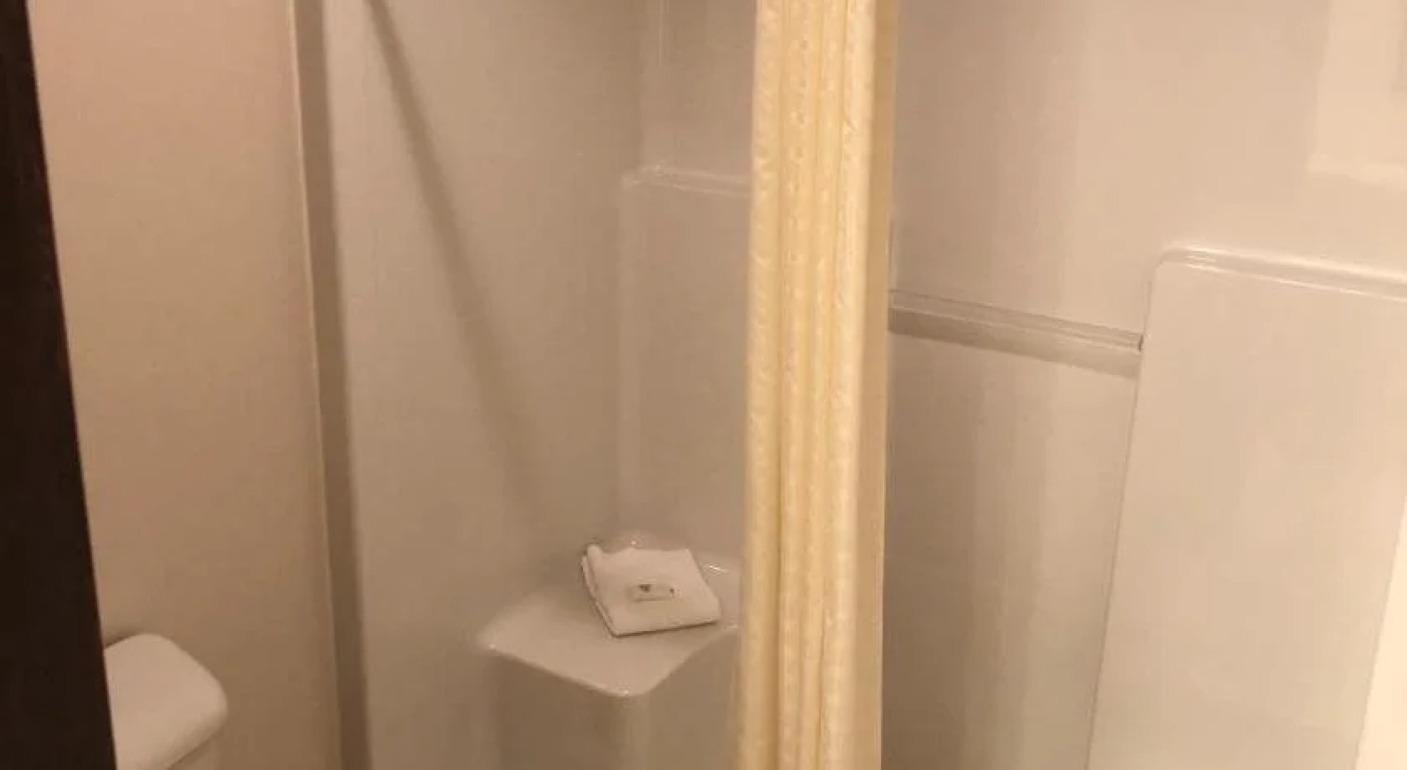 Yellowstone Big Rock Inn