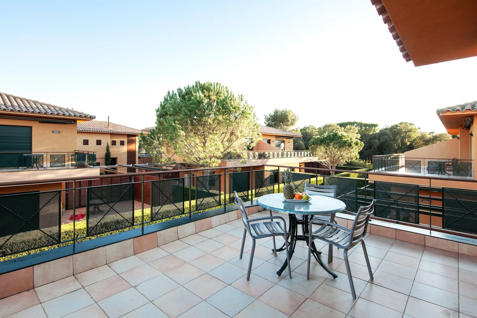 Torremirona Aparthotel Vila Birdie