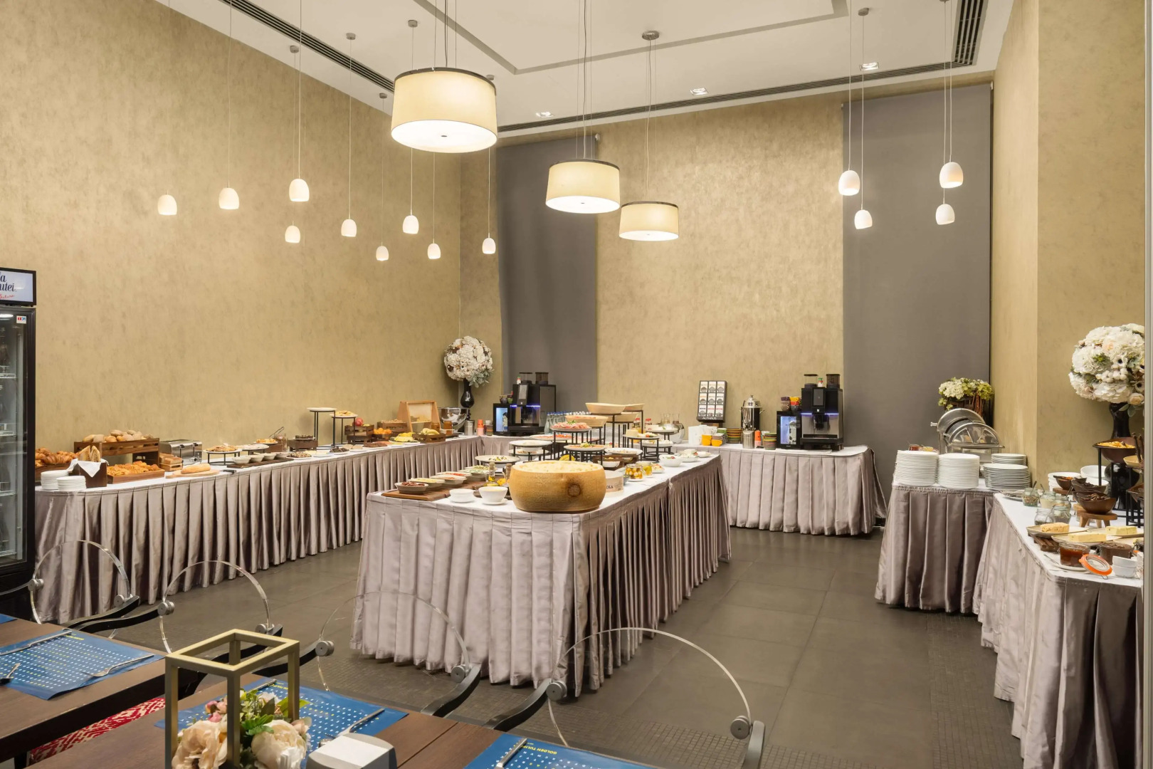 Golden Tulip Ana Dome