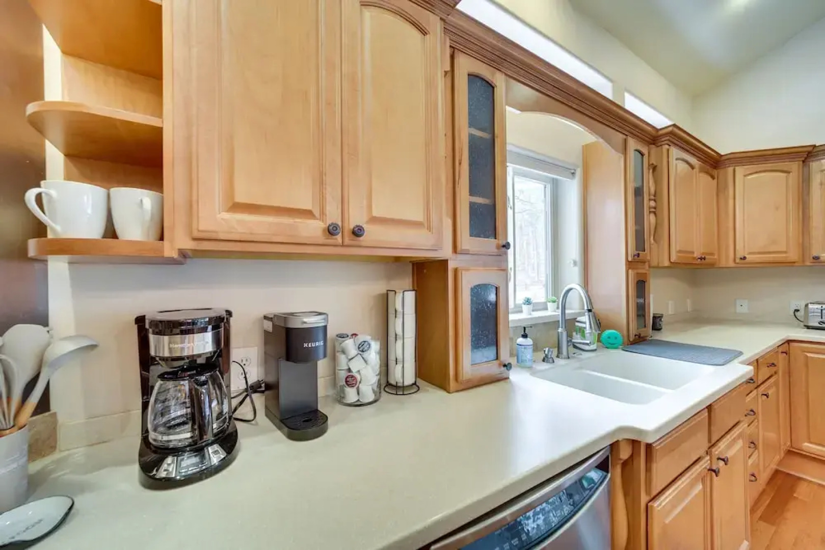 Golf & Hike: Munds Park Retreat w/ Forest Access!