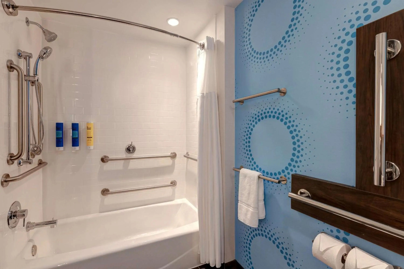 Tru by Hilton Grantville, PA