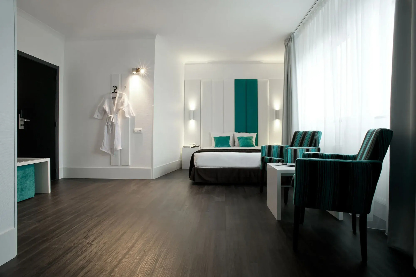 Hotel ECU - Different Hotels