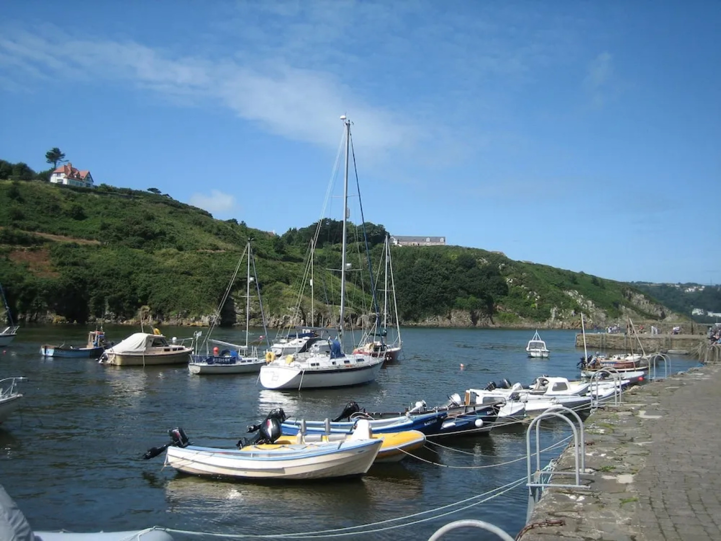 Howells Leisure Fishguard Holiday Park - Caravan Park