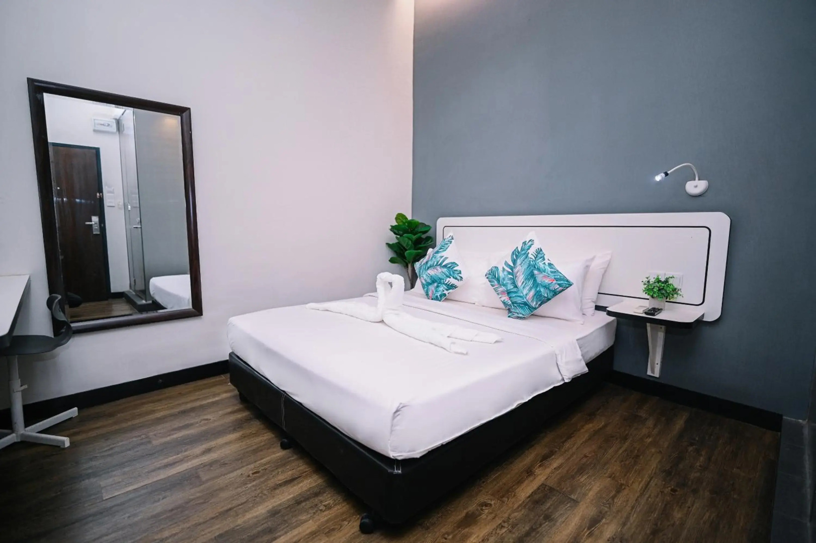 Hotel Zamburger Shah Alam