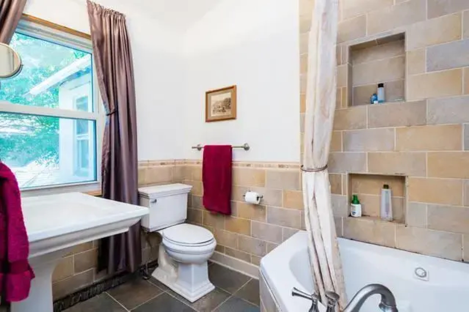 Triplex A Suite 3 Bedroom Getaway