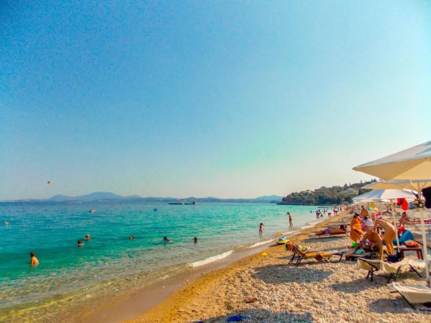 Manto On The Beach Apartments