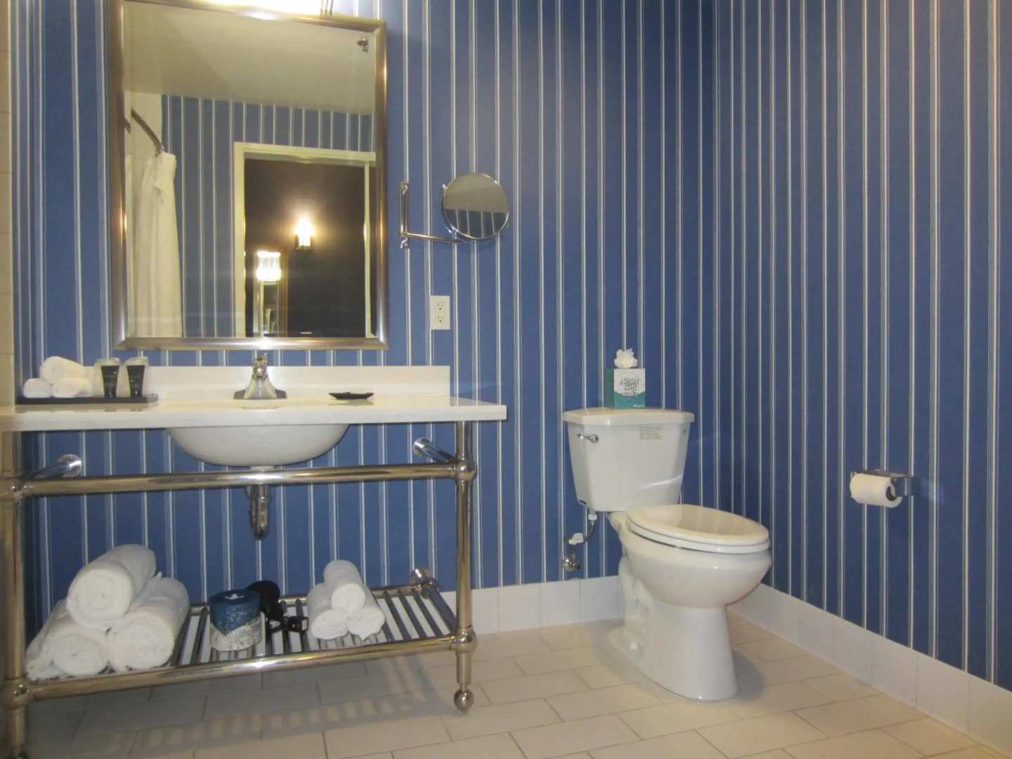 University Plaza Waterfront Hotel