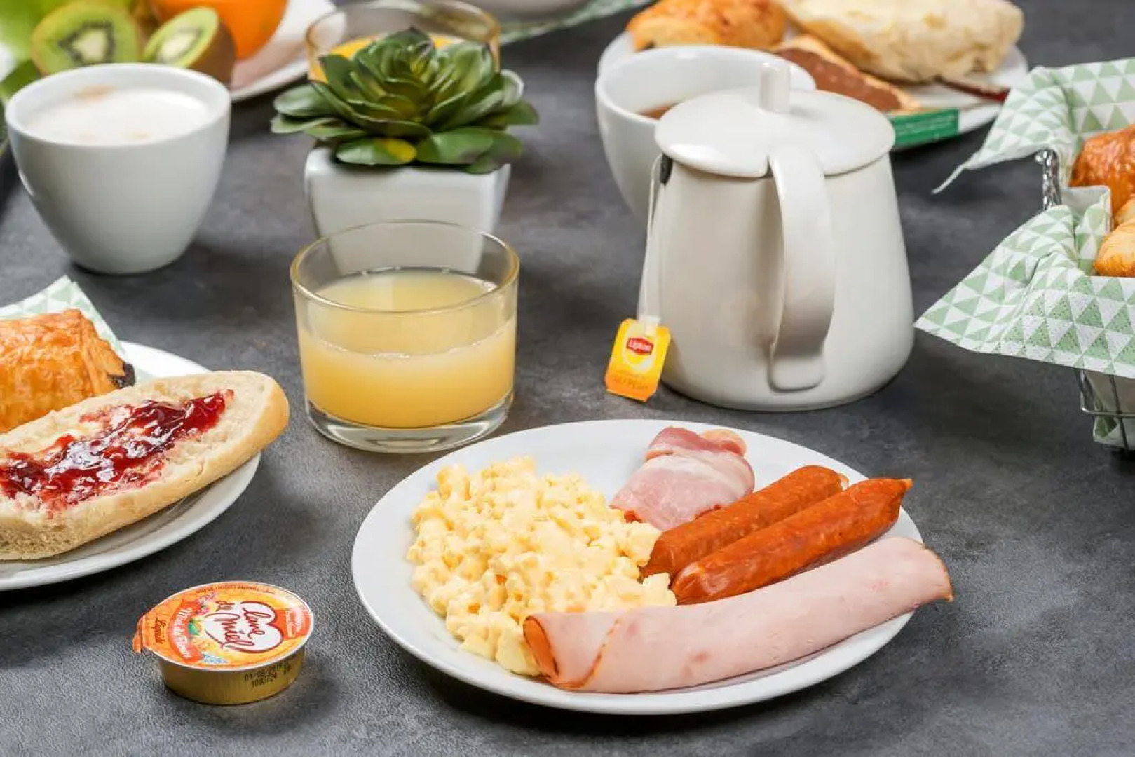 Park&Suites Confort Meylan