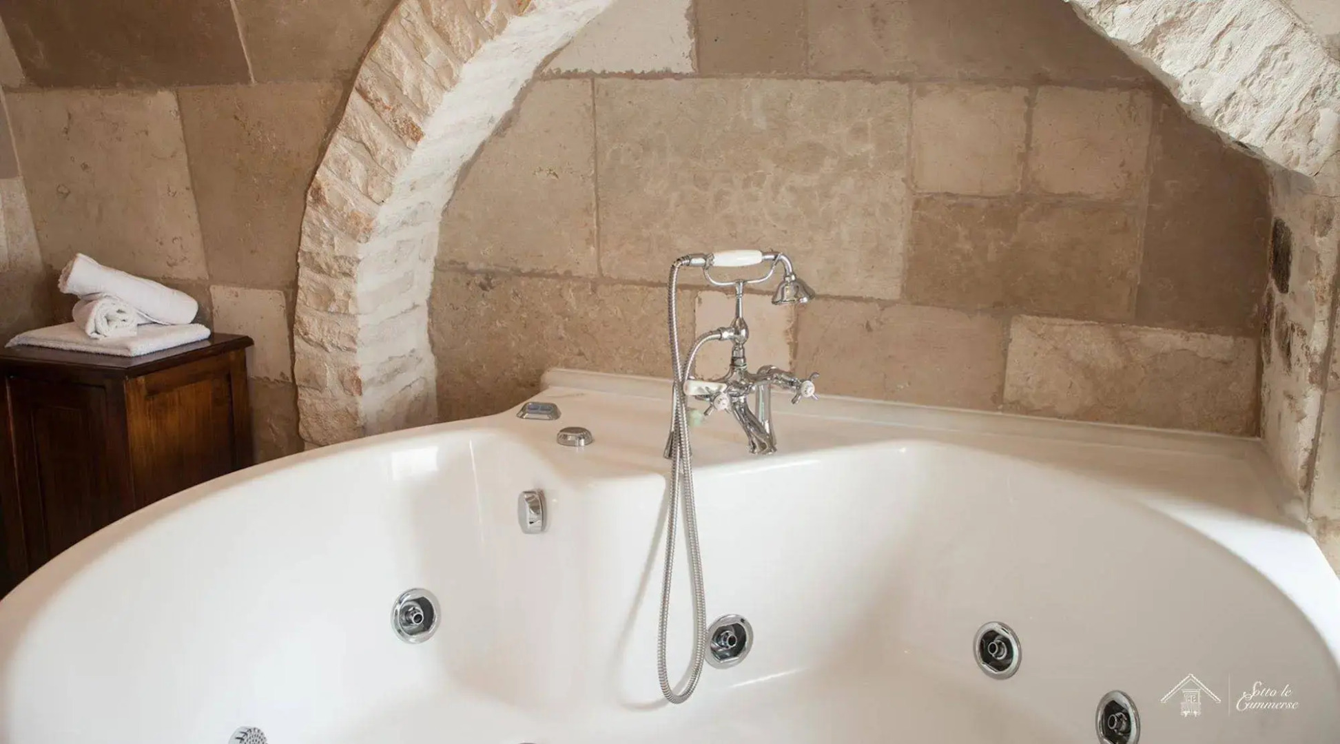 Sotto Le Cummerse Albergo Diffuso