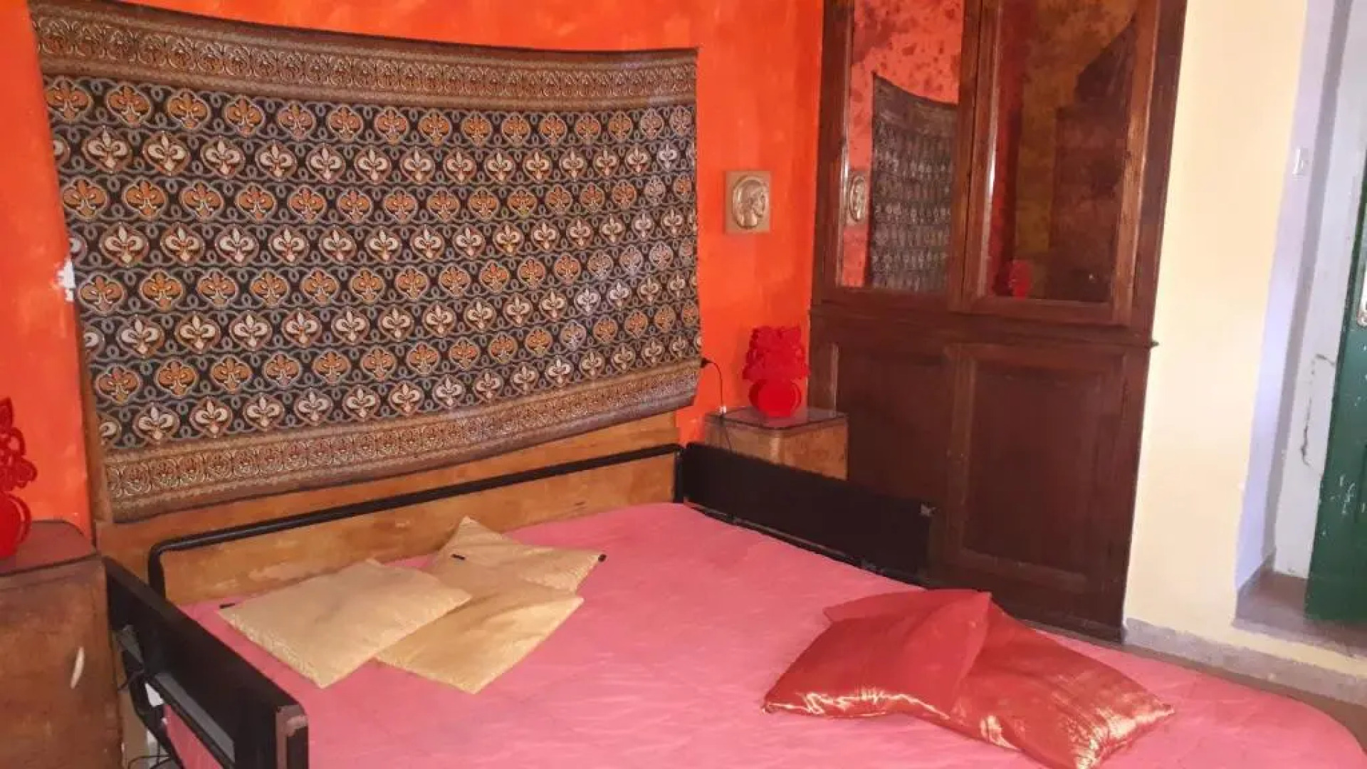 Home Sweet Home With Panoramic Garden