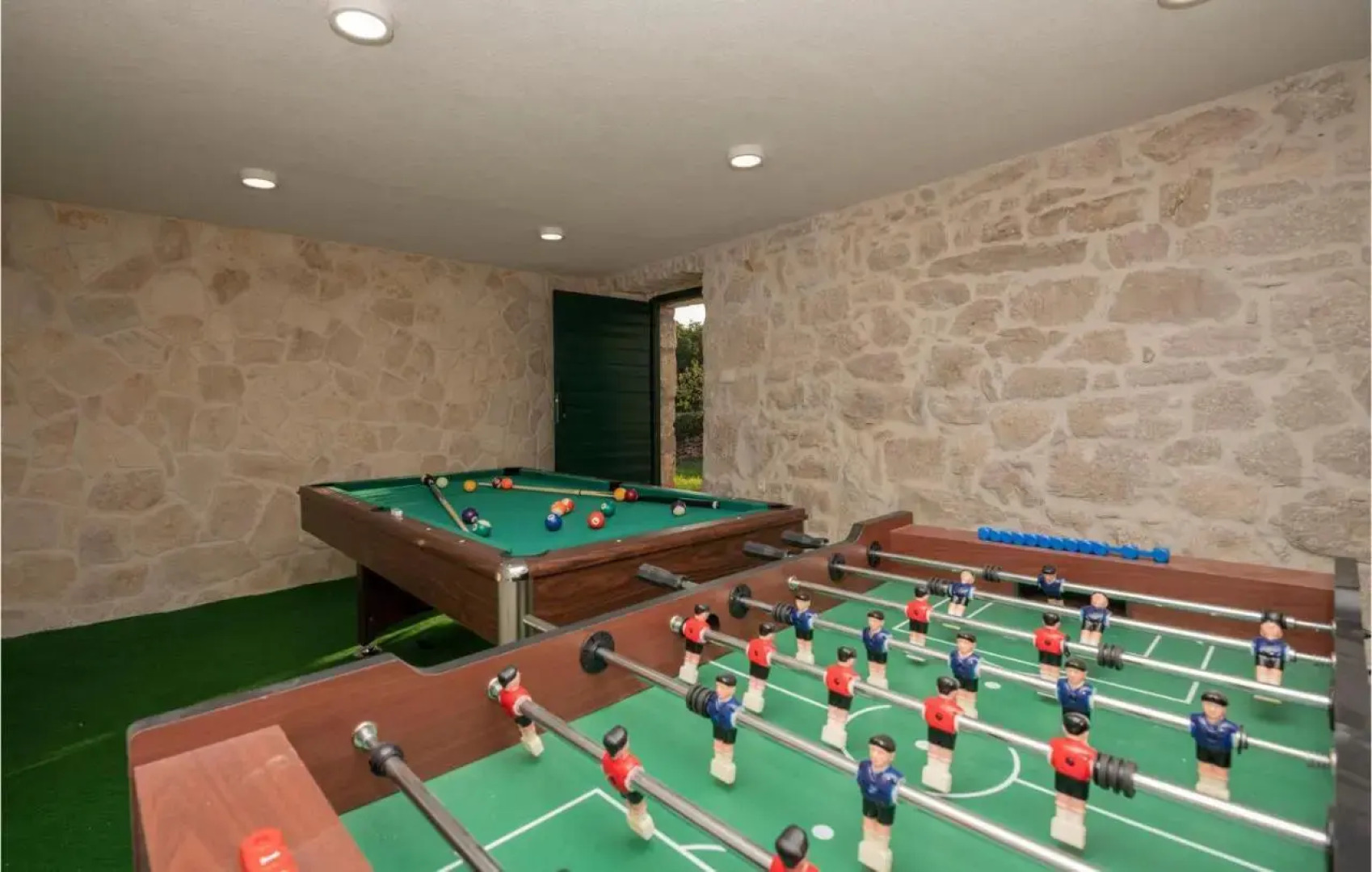 Holiday Home Kresevo with Fireplace 11