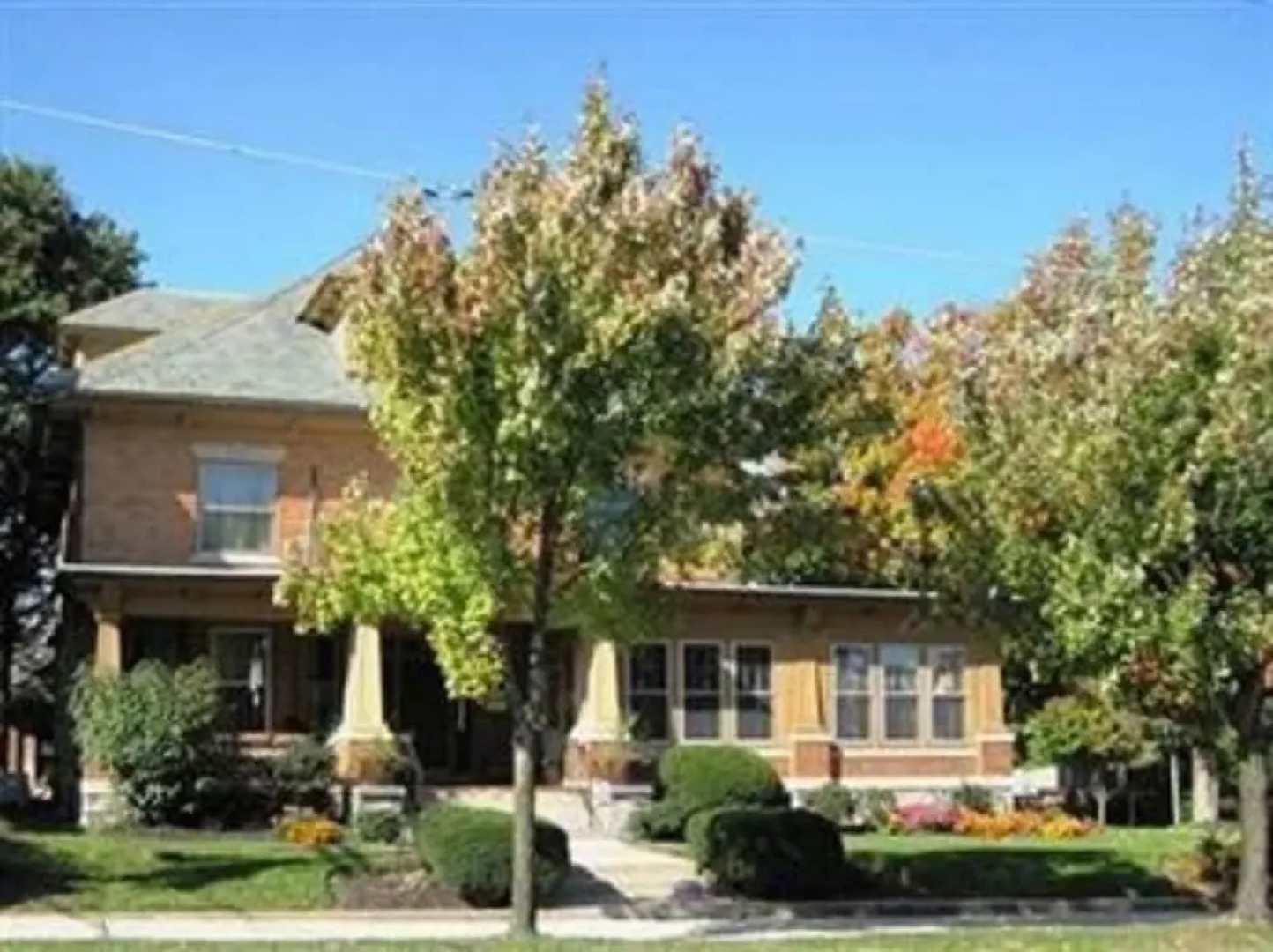 Walton Manor Inn Bed & Breakfast