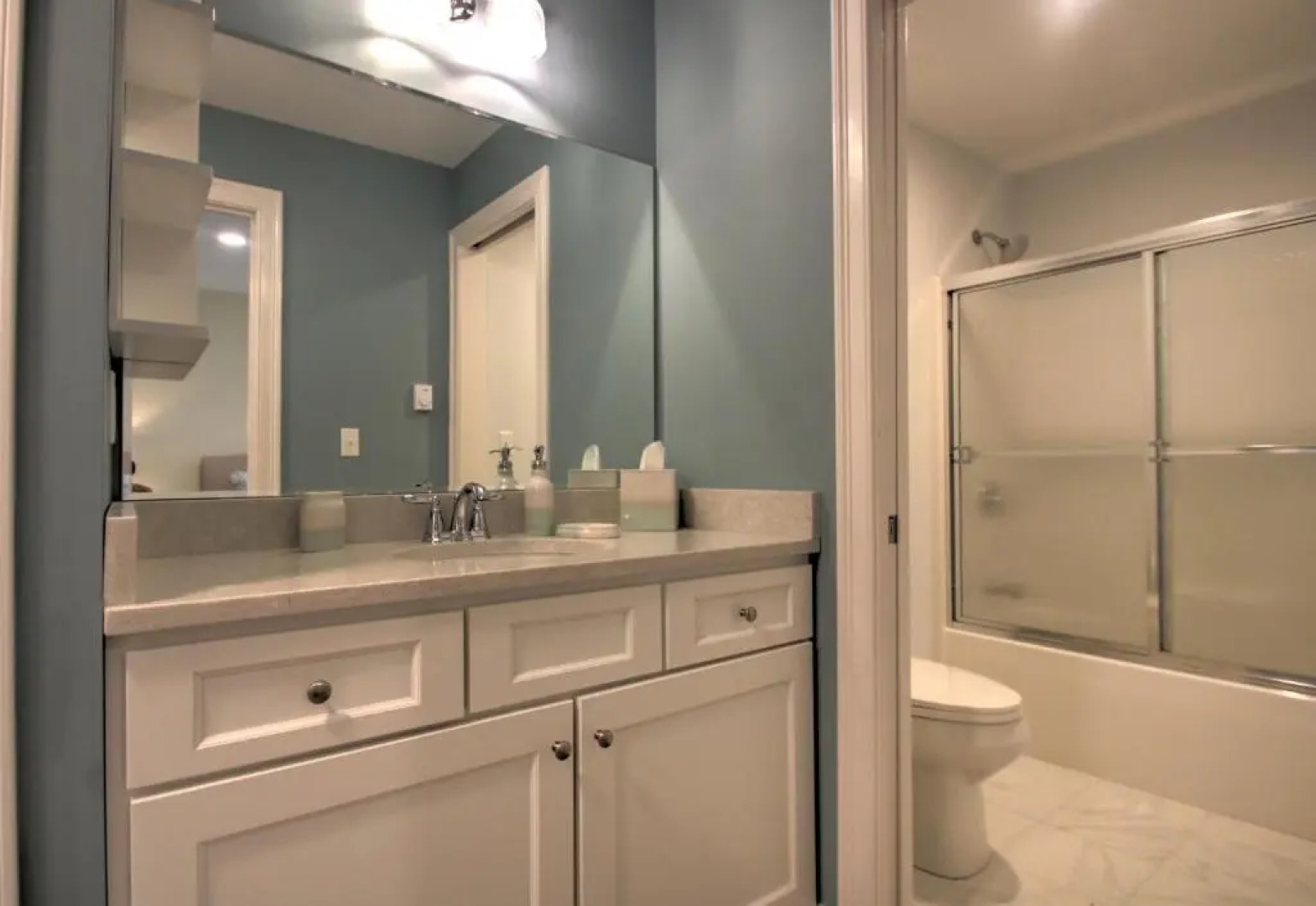 Atlantic Ocean Suites