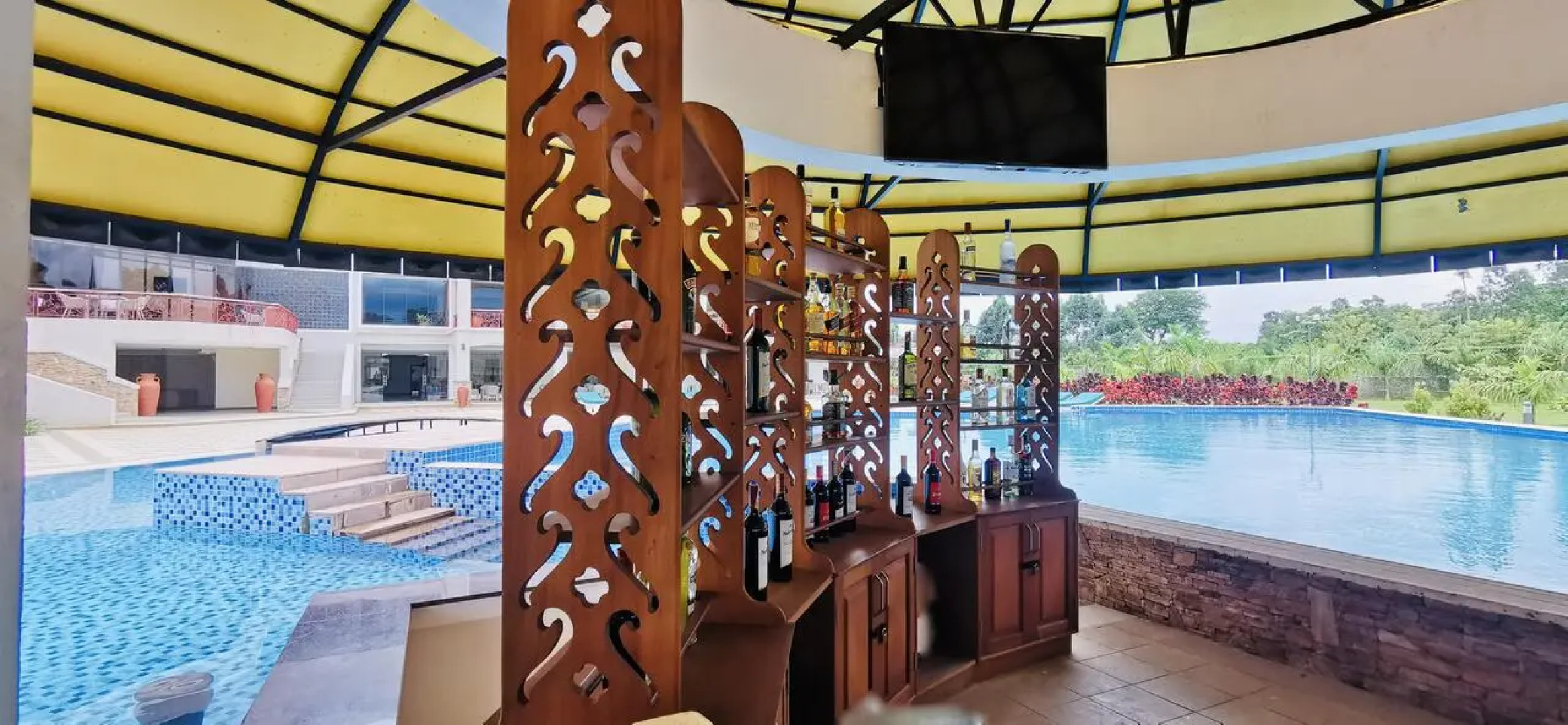 Отель Kampala Nile Resort