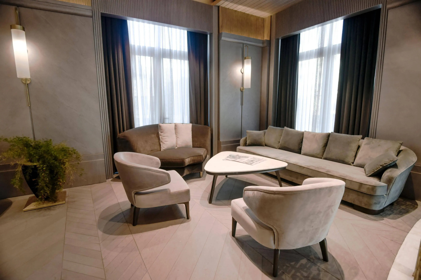 Rocks Hotel & Casino