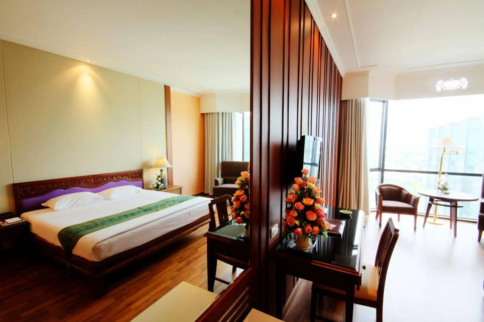 The Empress Hotel Chiang Mai