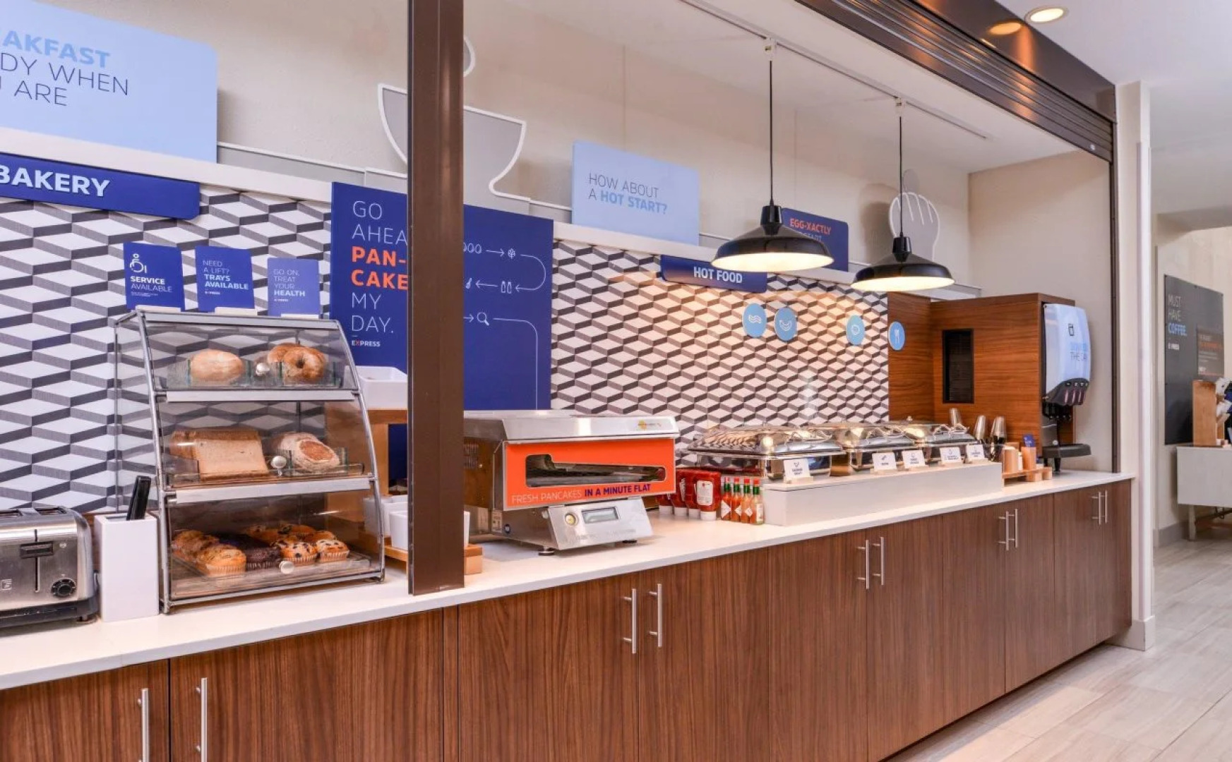 Holiday Inn Express Tampa N I-75 - University Area by IHG