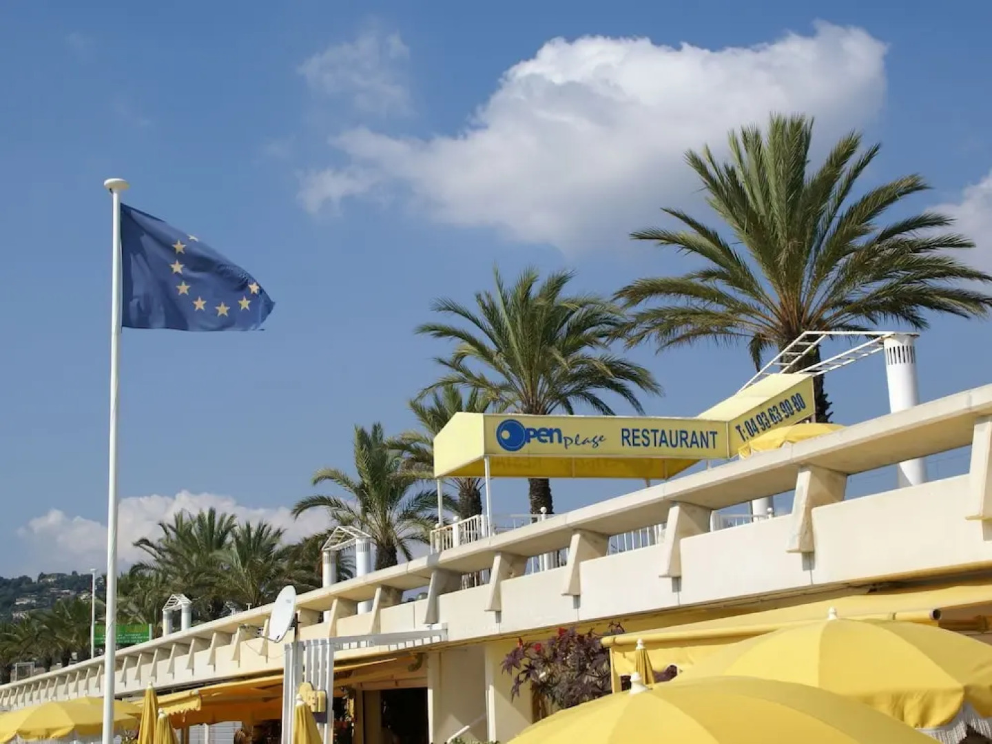 Studio 300 Meters Away From the Lively Beach of Golfe-juan