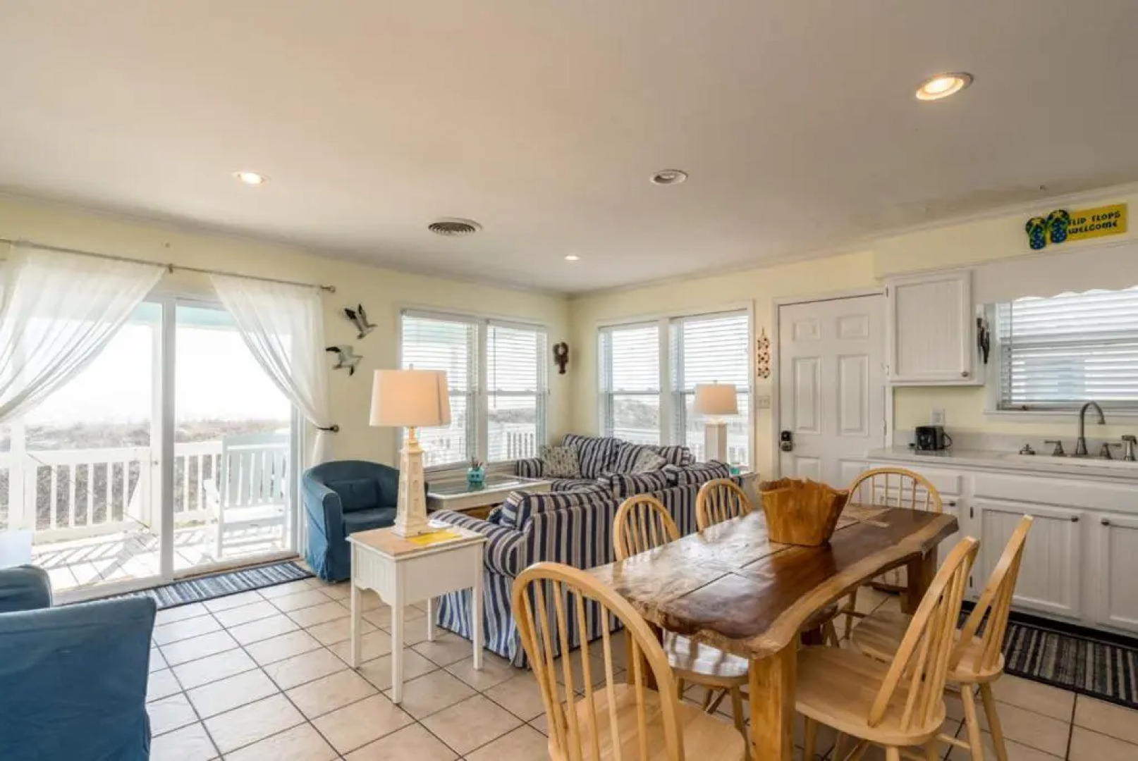 Mead Us At The Pier by Oak Island Accommodations