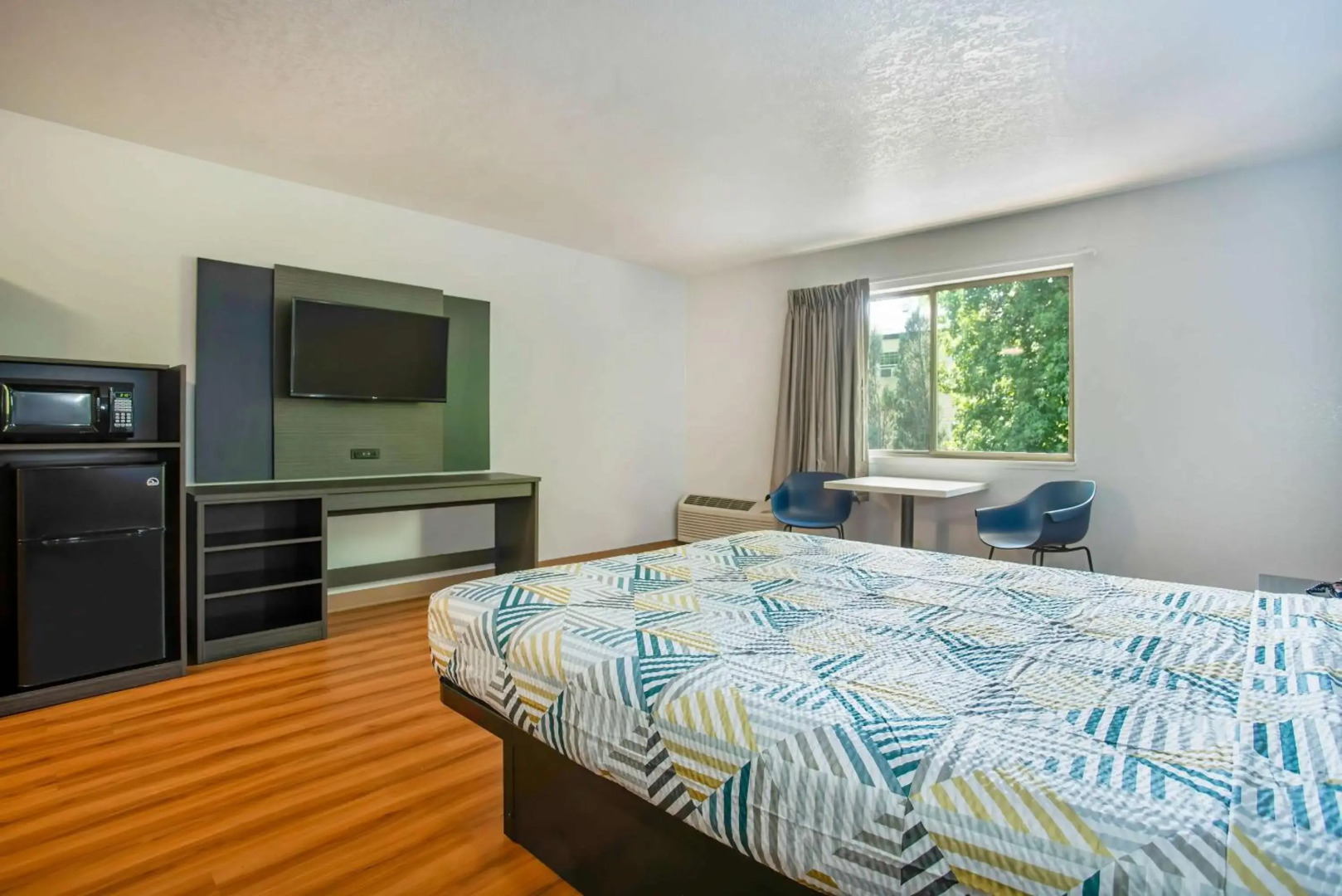 Howard Johnson Gresham