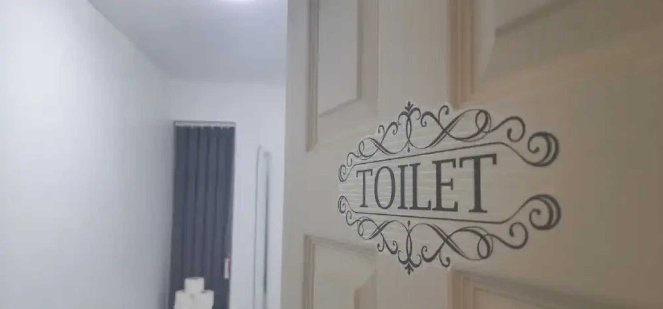 Ashfield House by Cyber Living - Modern Stay!