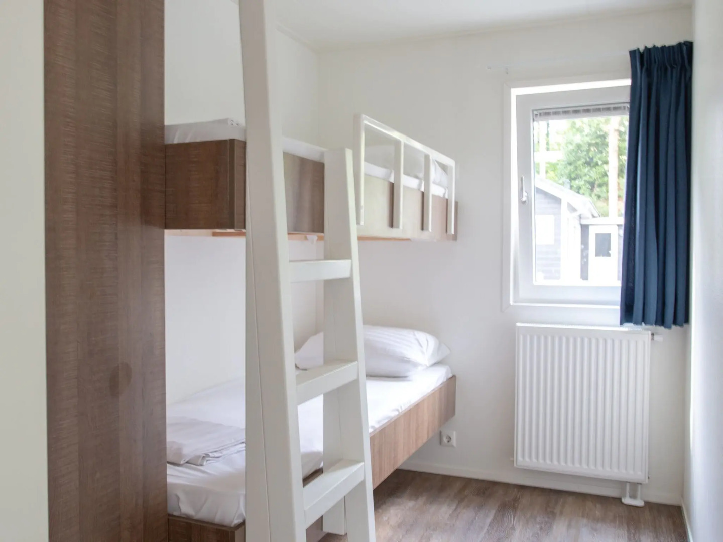 Beautiful House With Covered Terrace, Located in a Holiday Park in Rhenen