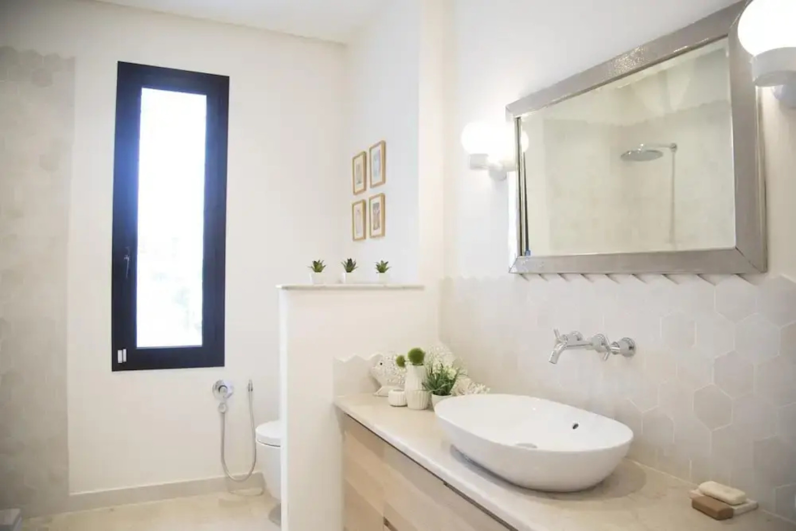 Les Verrières De Gammarth: Villa moderne +Piscine