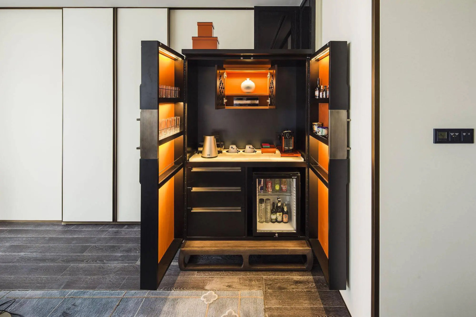 Hangzhou Jiutai Hotel