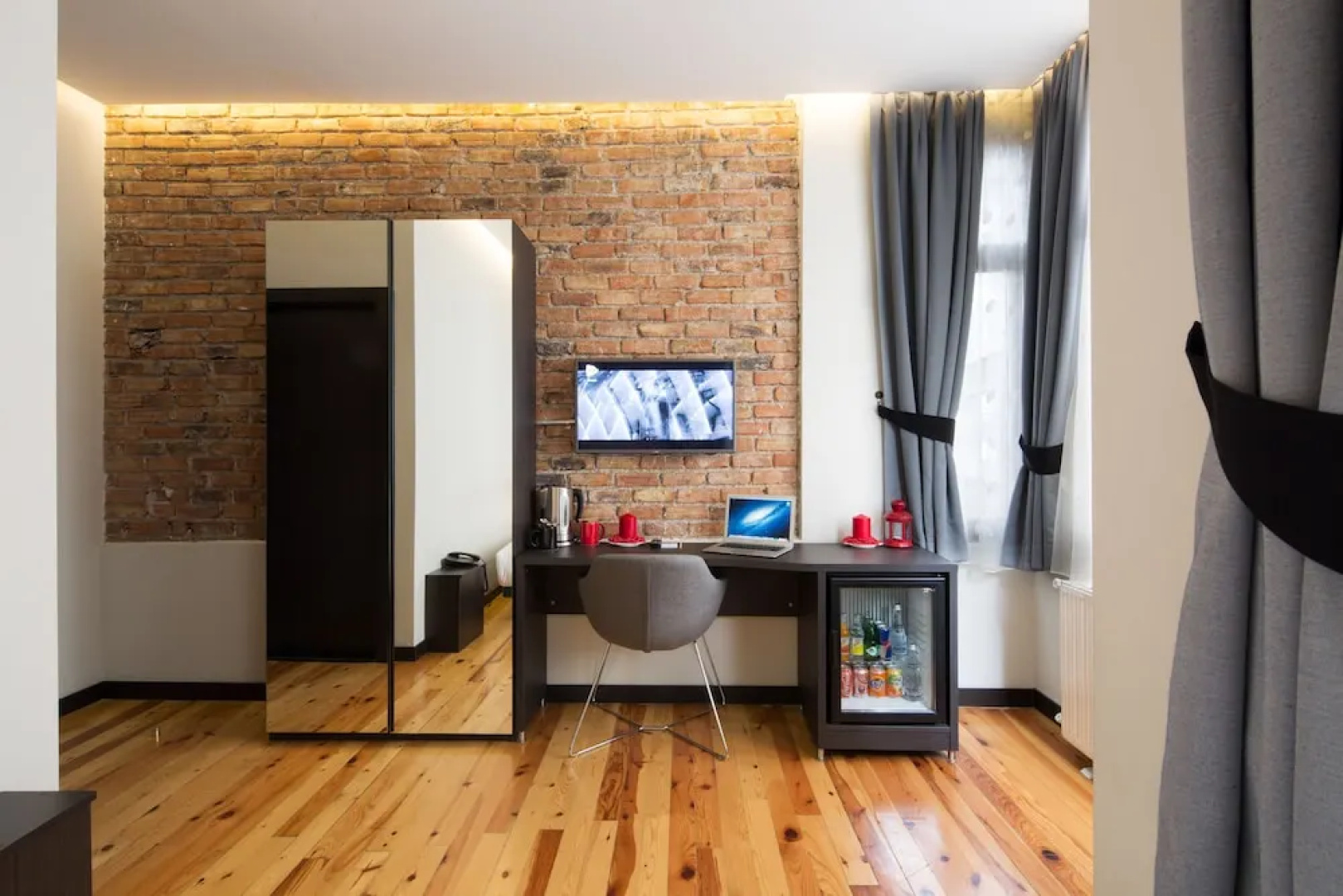 Big Urban Stay Hotel