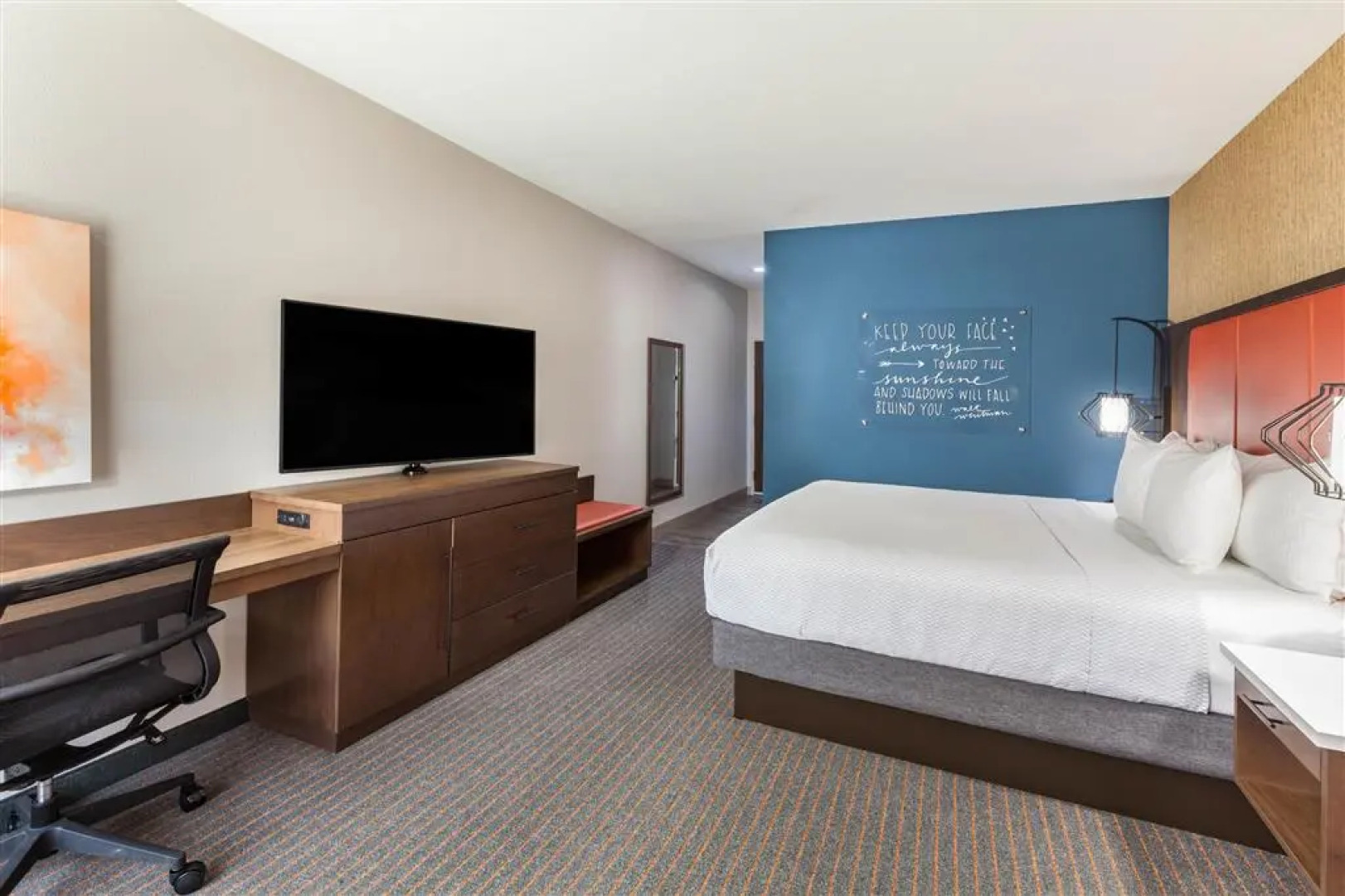 La Quinta Inn & Suites by Wyndham Houston East at Sheldon Rd