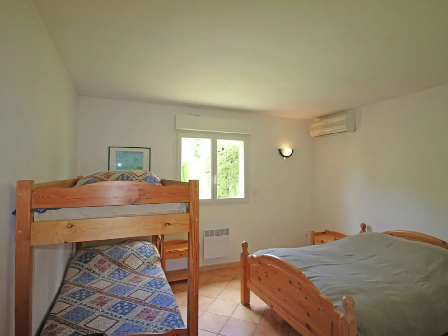 Villa With air Conditioning and Private Pool 1 km From Saint-paul-en-foret and 35 km From the sea