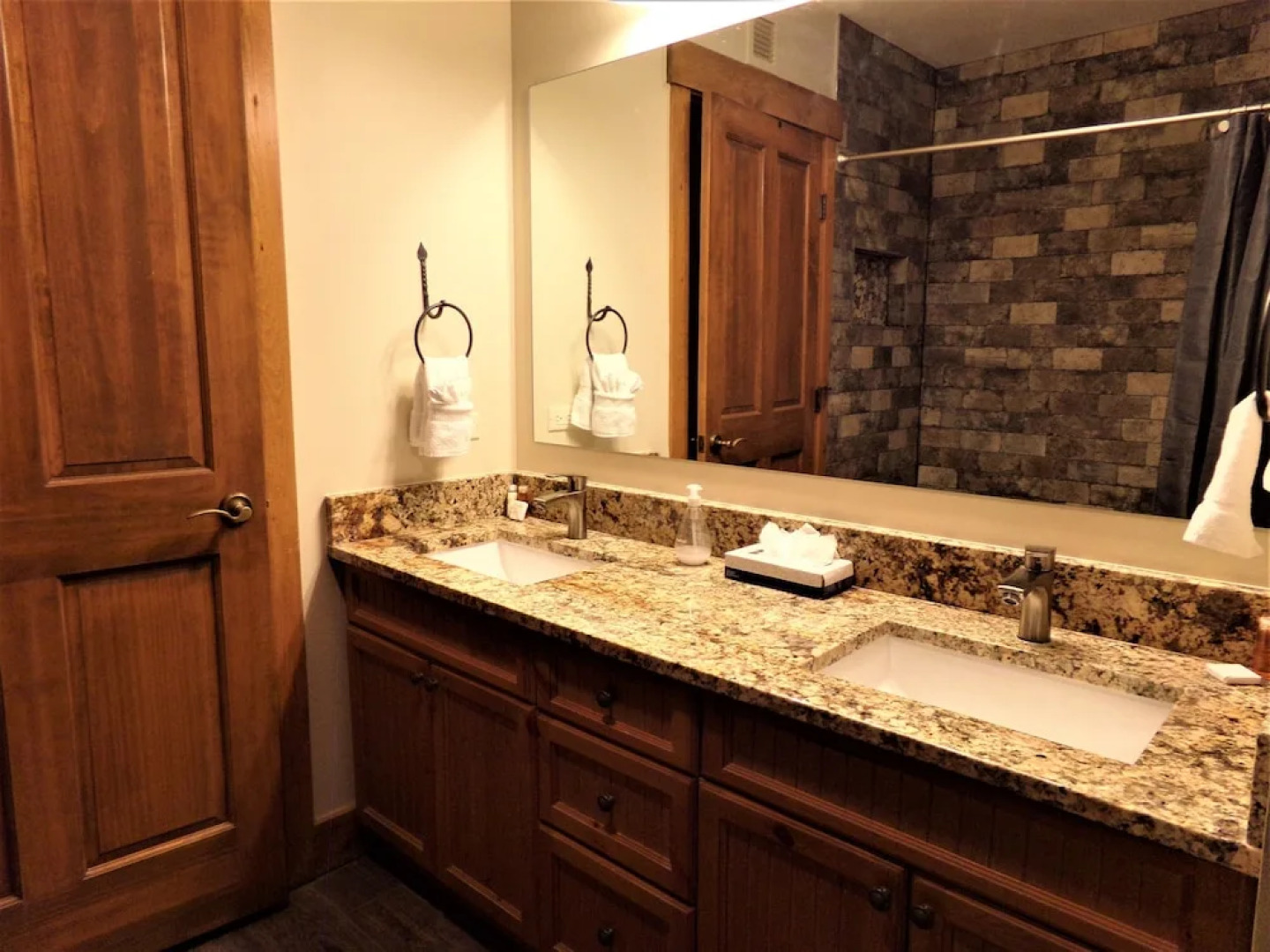 Springs 2 Bed 3 Bath Murphy