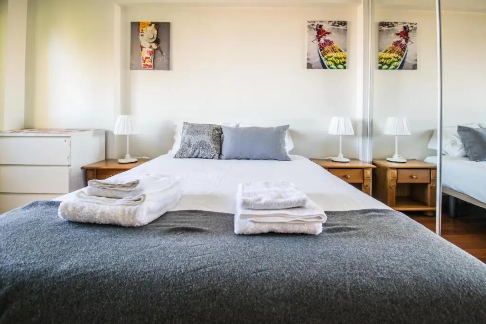 Perfect to Enjoy Lisbon Cascais and Sintra at 1200 metres to metro blue line and Sintra Rail line