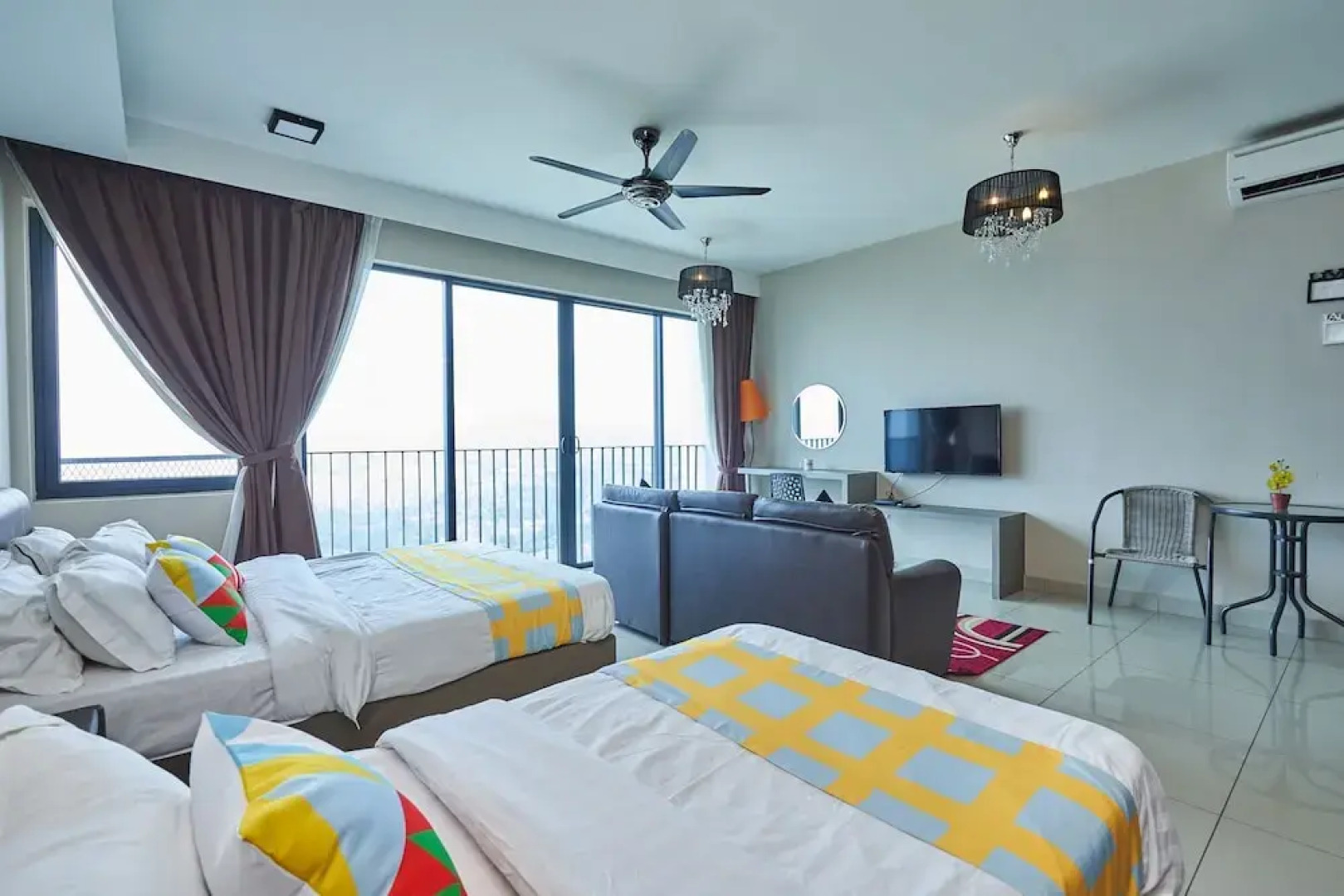 Oyo Home 89316 Special Studio Setia Alam Trefoil