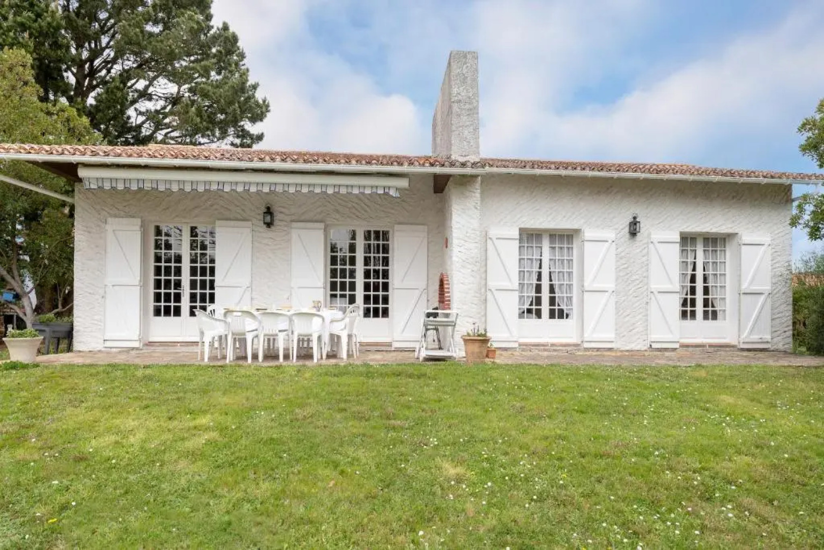 Tous à la mer, dans une grande maison de famille !