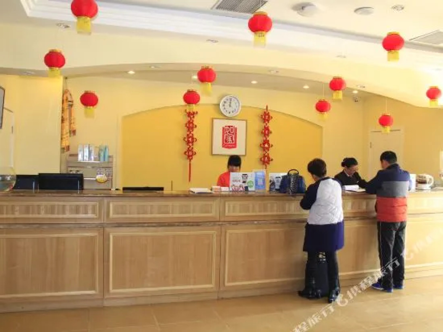 如家酒店(菏泽火车站店)