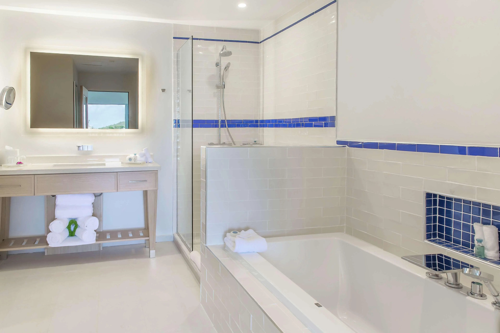 Harbor Club St. Lucia, Curio Collection by Hilton