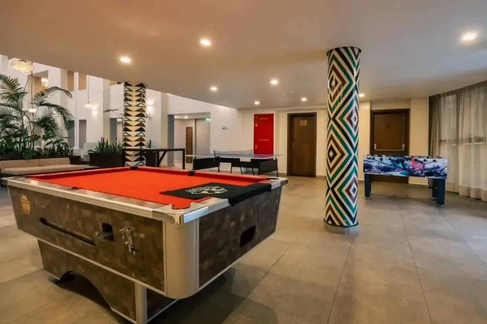 Mantis Kivu Marina Bay Hotel